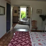 Nocleg ze śniadaniem L'auberge La Source De Peyssou 3*