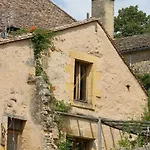 L'auberge La Source De Peyssou Saint-Avit-Sénieur
